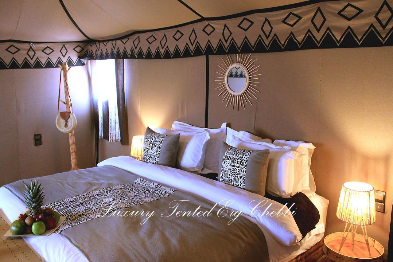 Luxury Tented Erg Chebbi Merzouga Exterior foto