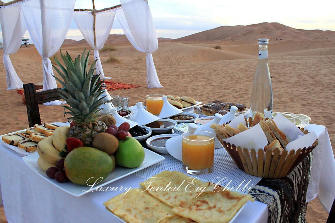 Luxury Tented Erg Chebbi Merzouga Exterior foto